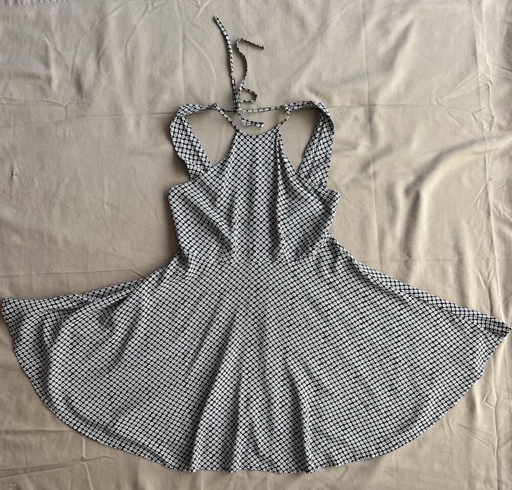 Glassons Dress Womens 6 Black White Geometric Print Halter Fit Flare Mini
